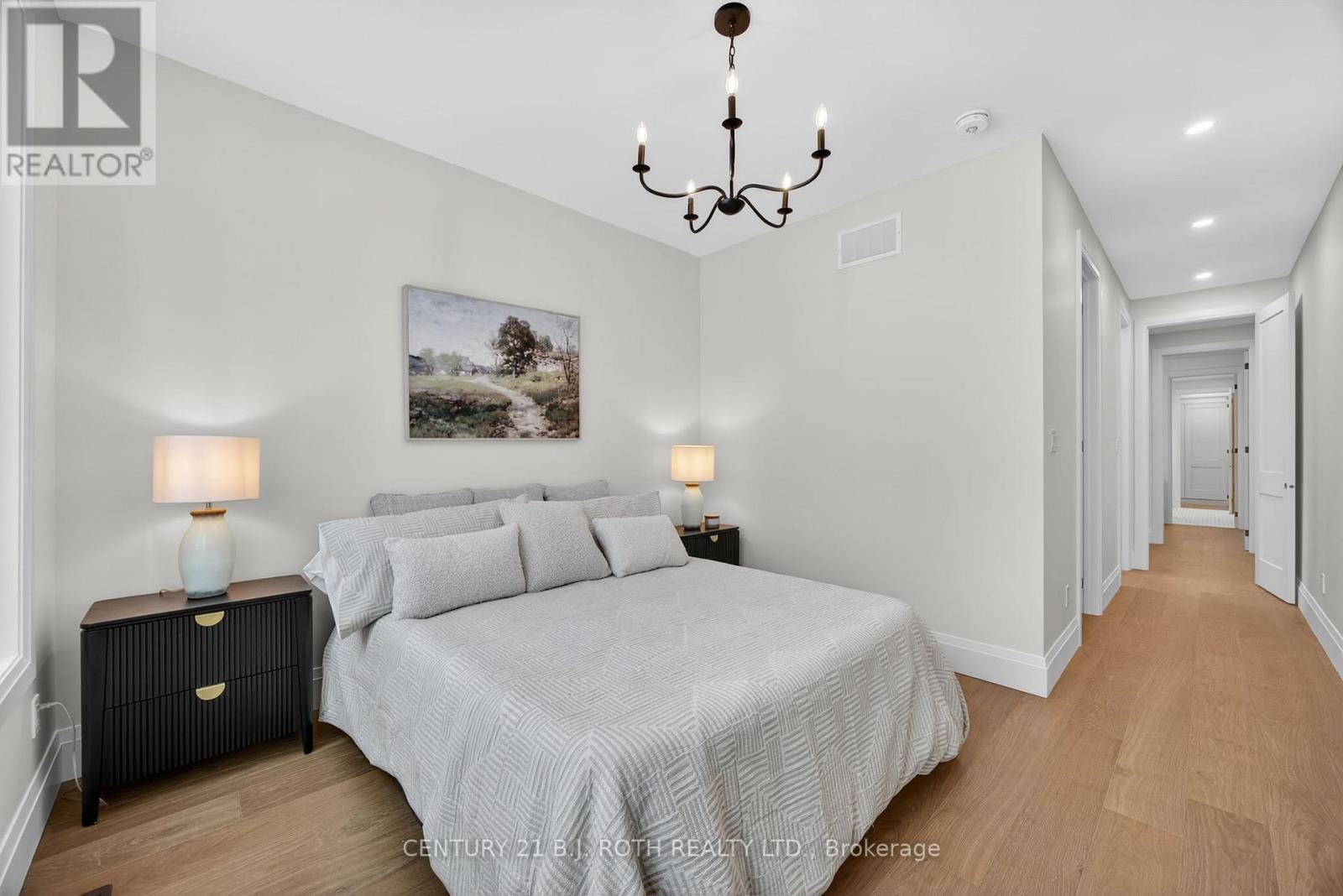 75 Vancouver Street, Barrie, Ontario  L4M 4M2 - Photo 17 - S12406711