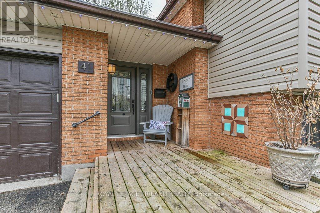 41 Fox Mill Court, London South, Ontario  N6J 2B7 - Photo 2 - X12643730