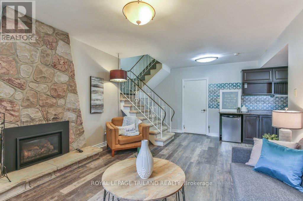 41 Fox Mill Court, London South, Ontario  N6J 2B7 - Photo 29 - X12643730