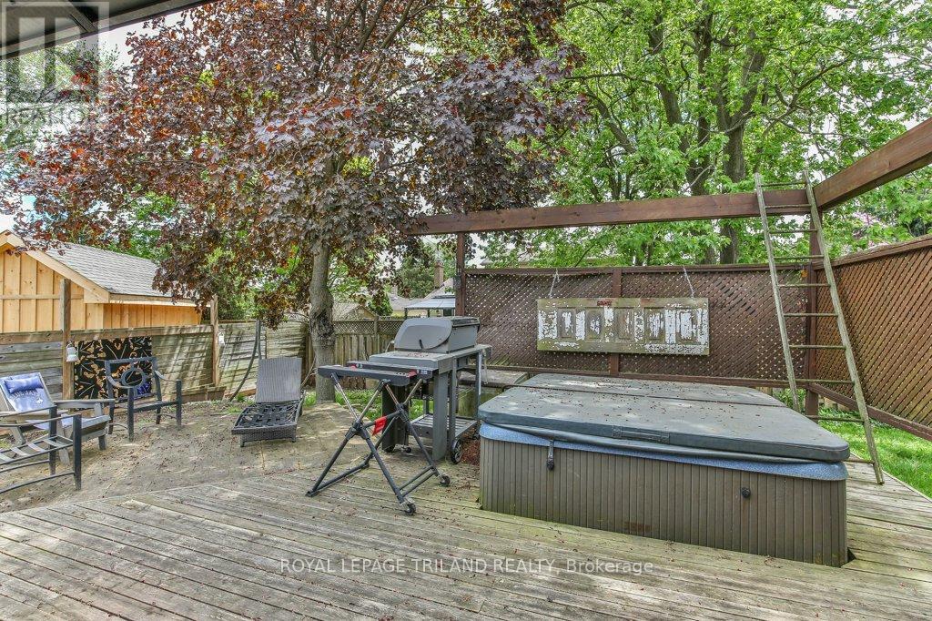 41 Fox Mill Court, London South, Ontario  N6J 2B7 - Photo 44 - X12643730