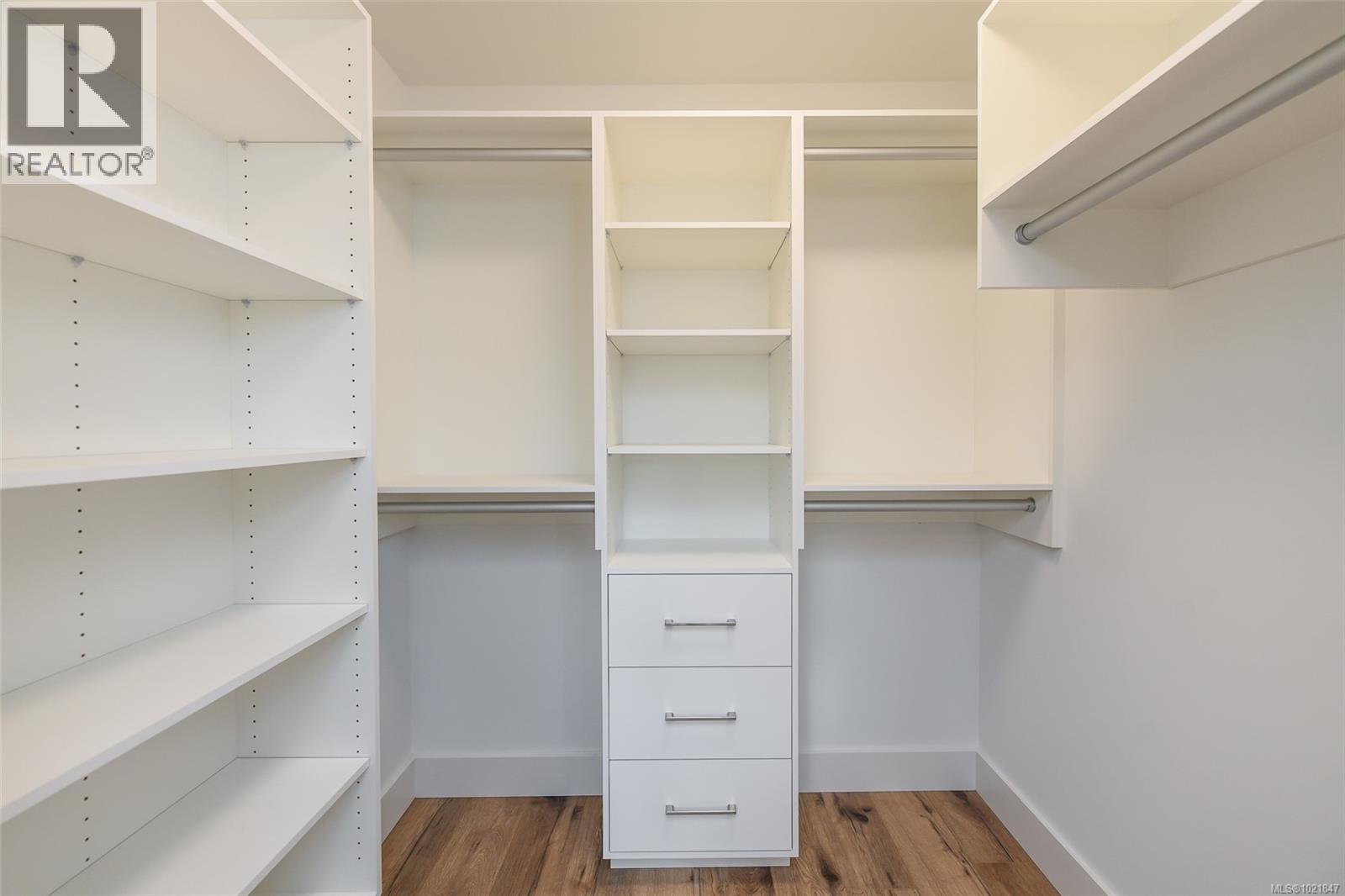 B 2315 Mcdonald Rd, Comox, British Columbia  V9M 0C8 - Photo 14 - 1021847