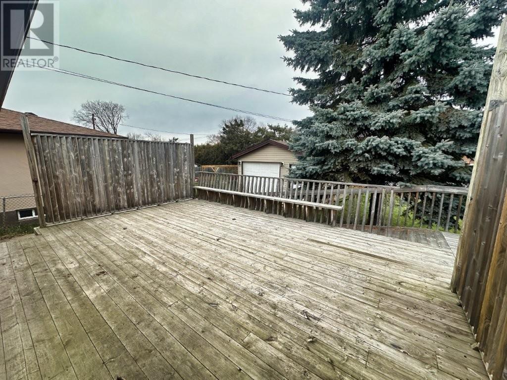 2637 Ridgeway Street E, Thunder Bay, Ontario  P7E 5K4 - Photo 38 - TB253669