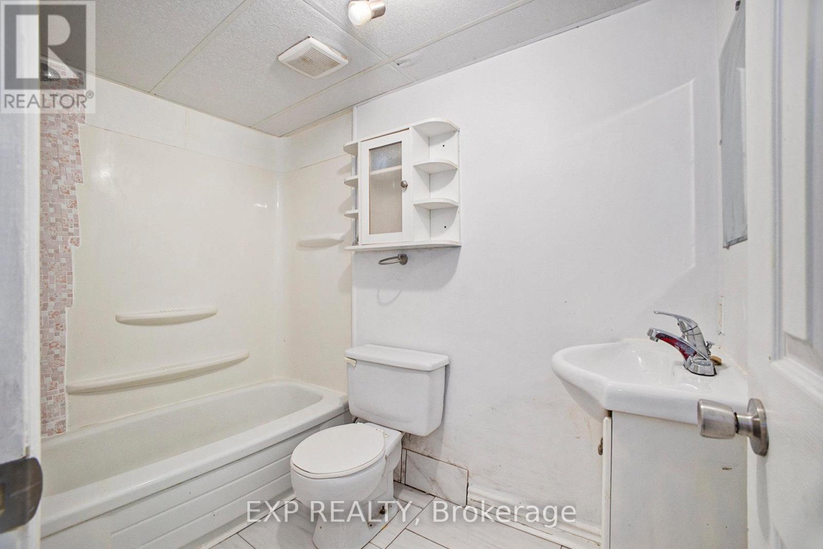 159 Castlefrank Road, Ottawa, Ontario  K2L 1T3 - Photo 14 - X12643752