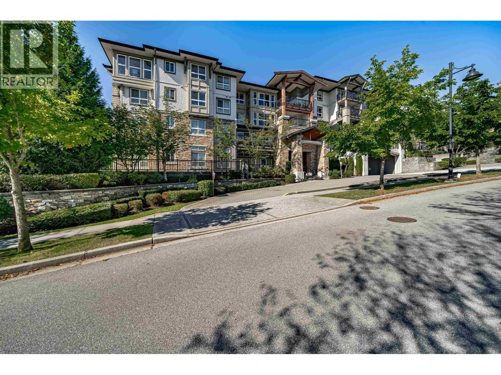 413 1330 GENEST WAY, Coquitlam, British Columbia