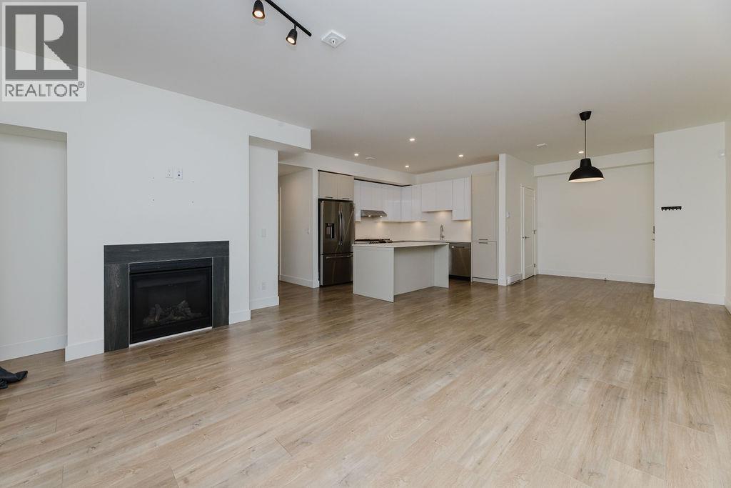 102 710 School Road, Gibsons, British Columbia  V0N 1V9 - Photo 10 - R3074559