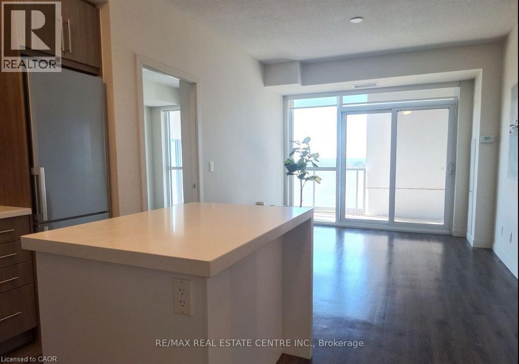 2087 Fairview Street Unit# 2005, Burlington, Ontario  L7R 2C8 - Photo 3 - 40794654