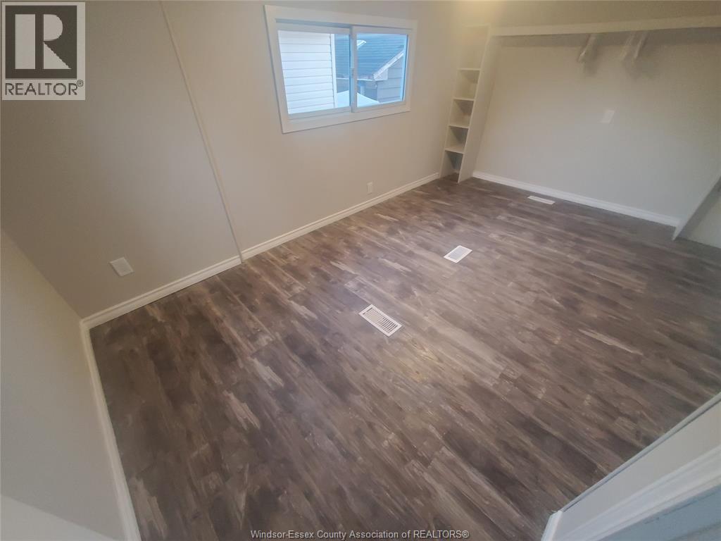 50 Regina, Lakeshore, Ontario  N8N 2P5 - Photo 22 - 25031911