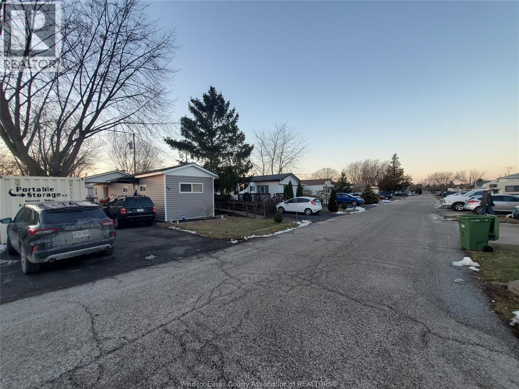 50 Regina, Lakeshore, Ontario  N8N 2P5 - Photo 31 - 25031911