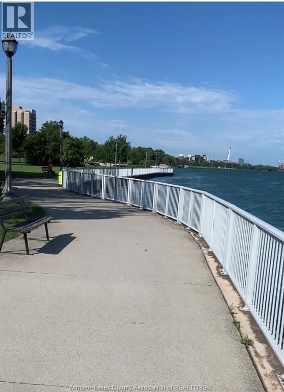 5055 Riverside Drive Unit# 201, Windsor, Ontario N8Y 5A6 - Photo 27 - 25031914