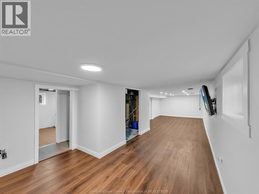 1453 Marentette, Windsor, Ontario N8X 4E2 - Photo 30 - 25031877