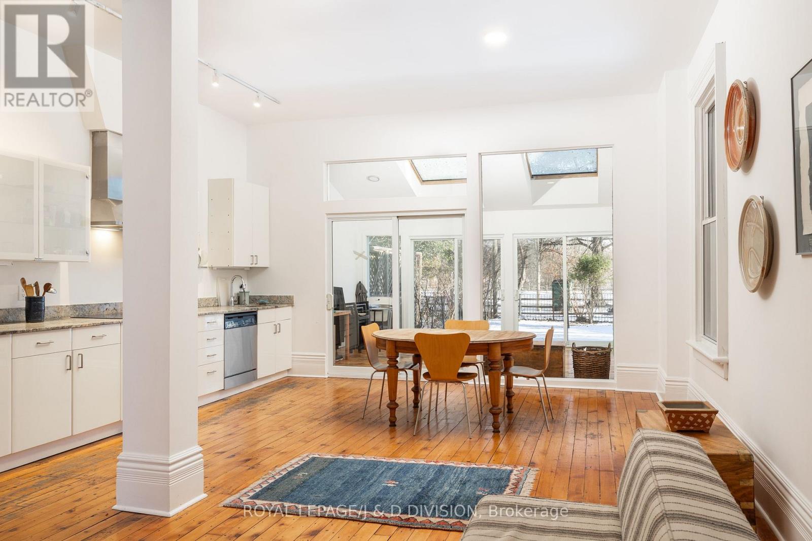 187 Crawford Street, Toronto, Ontario  M6J 2V5 - Photo 6 - C12643722