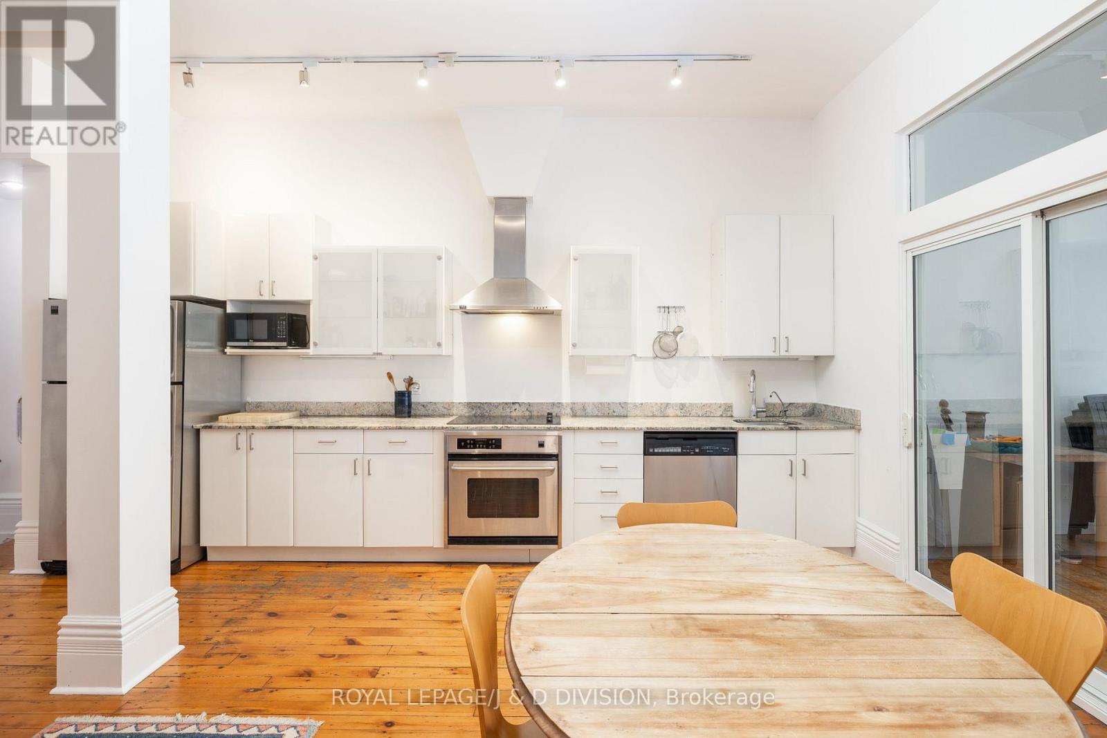 187 Crawford Street, Toronto, Ontario  M6J 2V5 - Photo 9 - C12643722