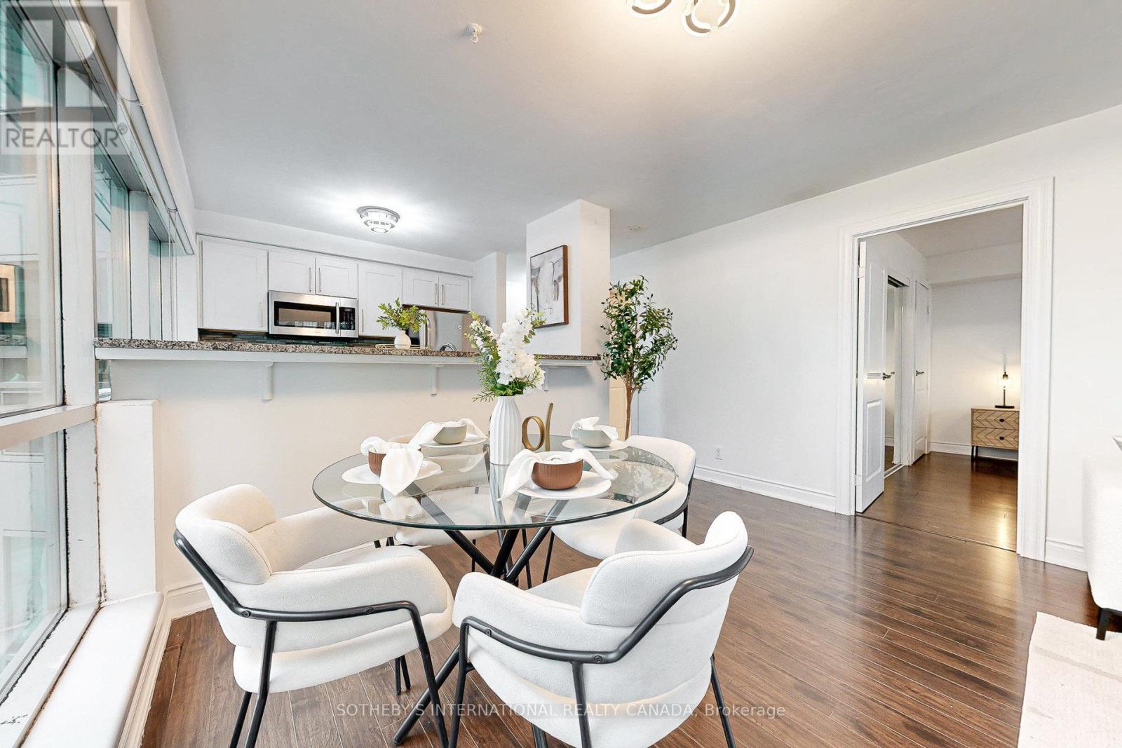 712 - 10 Queens Quay W, Toronto, Ontario  M5J 2R9 - Photo 17 - C12643724