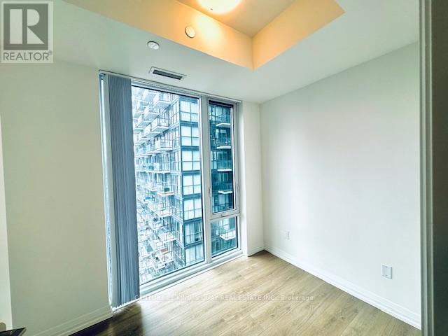 3512 - 8 Widmer Street, Toronto, Ontario  M5V 0W6 - Photo 13 - C12643740