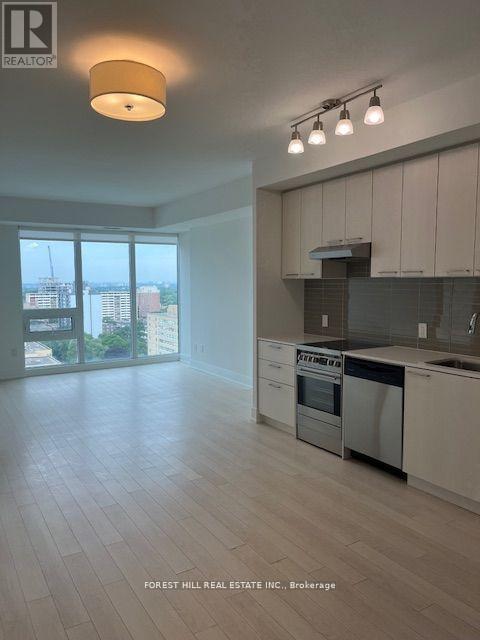 1701 - 310 Tweedsmuir Avenue, Toronto, Ontario  M5P 2Y2 - Photo 8 - C12643766