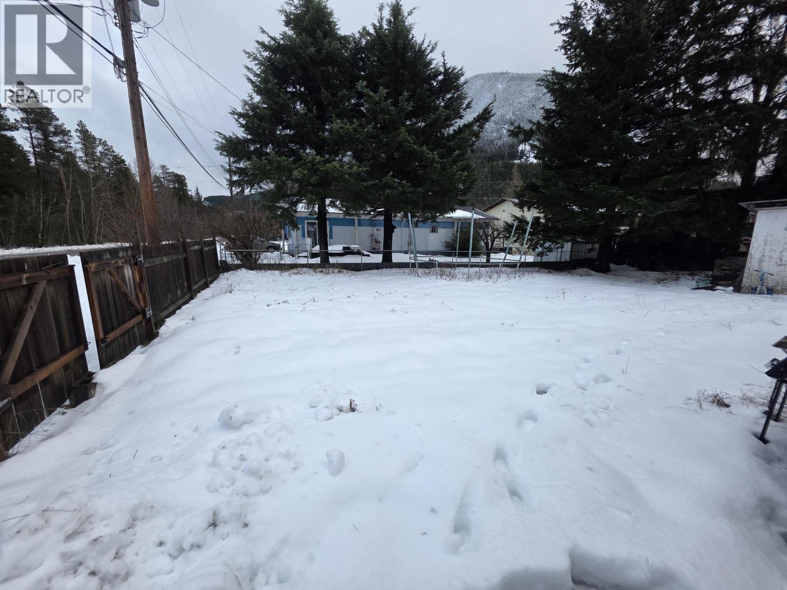 3988 Walker Street, Terrace, British Columbia  V8G 3L6 - Photo 14 - R3074545