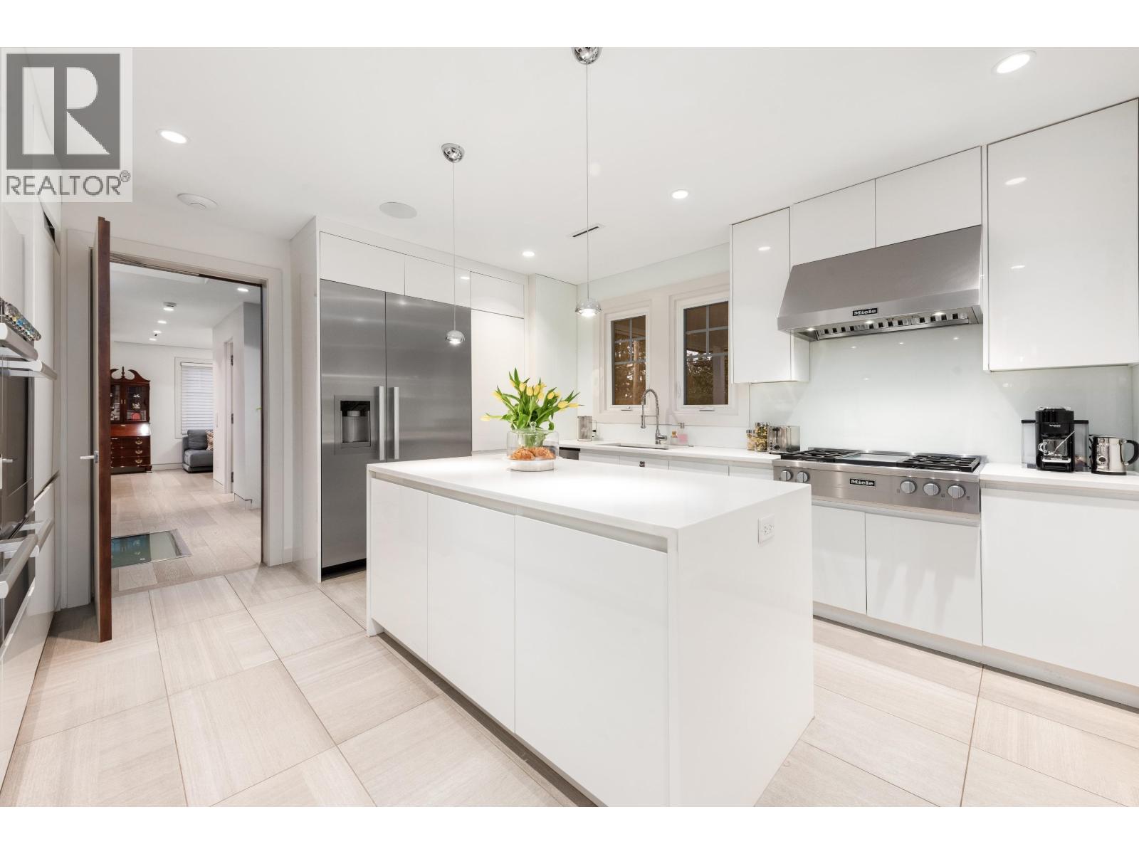 1407 W 33rd Avenue, Vancouver, British Columbia  V6M 1A6 - Photo 7 - R3074519