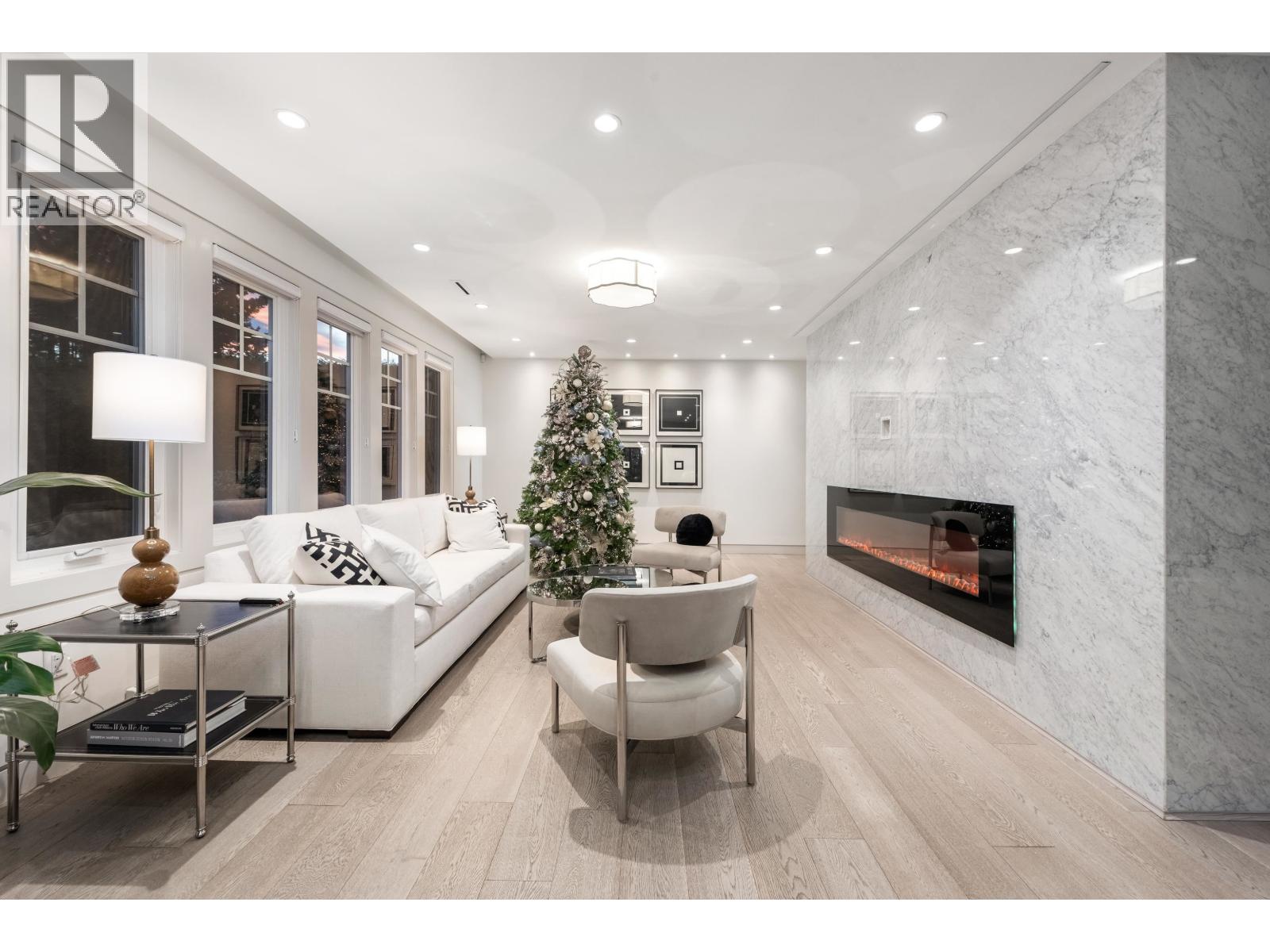 1407 W 33rd Avenue, Vancouver, British Columbia  V6M 1A6 - Photo 4 - R3074519