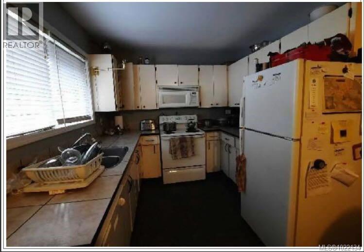 101 Mckay Cres, Port Alice, British Columbia  V0N 2R0 - Photo 6 - 1022134