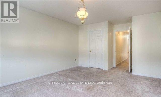 Upper - 5227 Tresca Trail, Mississauga, Ontario  L5M 0C9 - Photo 16 - W12643756