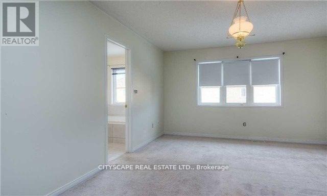 Upper - 5227 Tresca Trail, Mississauga, Ontario  L5M 0C9 - Photo 17 - W12643756