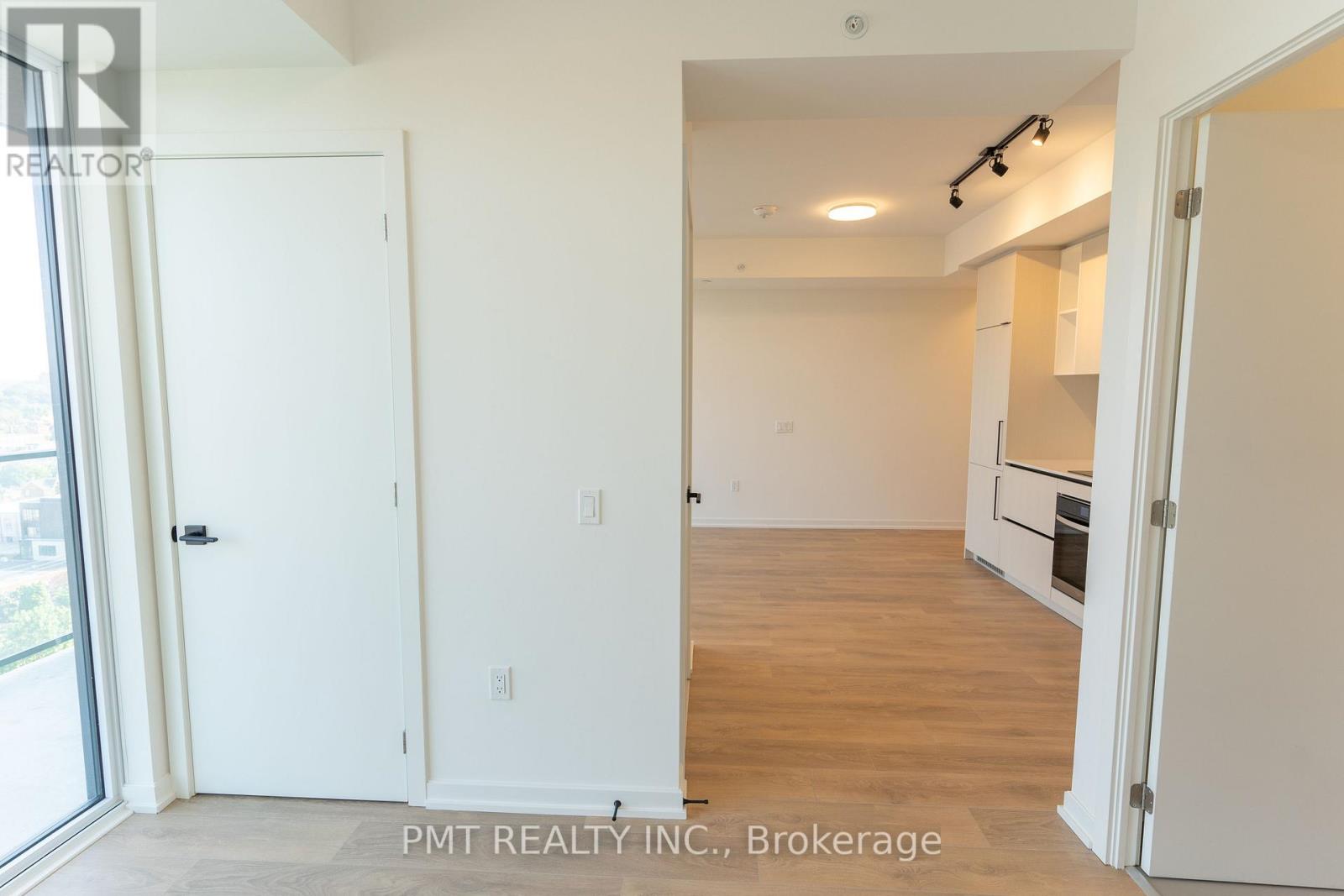 1405 - 1285 Dupont Street, Toronto, Ontario  M6H 0E3 - Photo 8 - W12643764