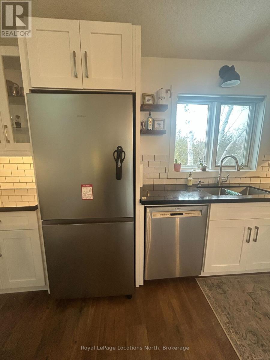 1 - 561 Oxbow Crescent, Collingwood, Ontario  L9Y 5B4 - Photo 7 - S12643814