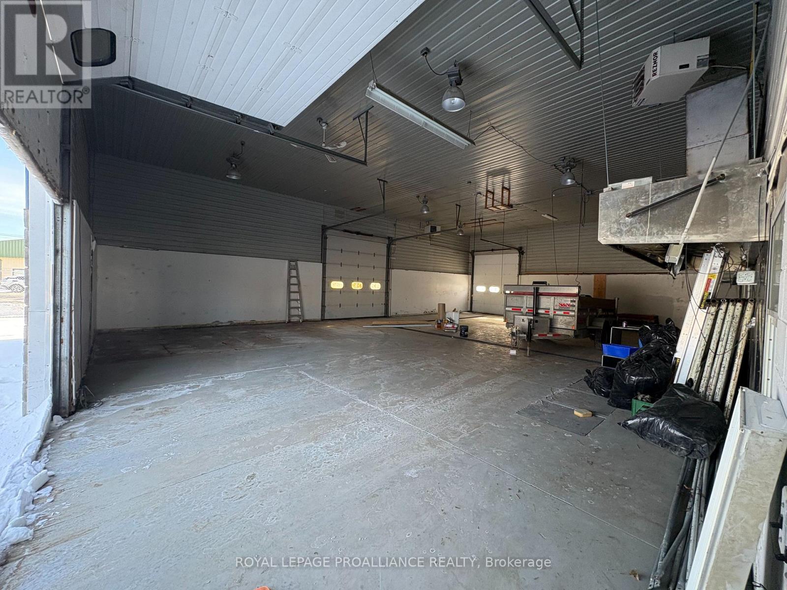 9 Mcfarland Drive, Prince Edward County, Ontario  K0K 2T0 - Photo 4 - X12643798