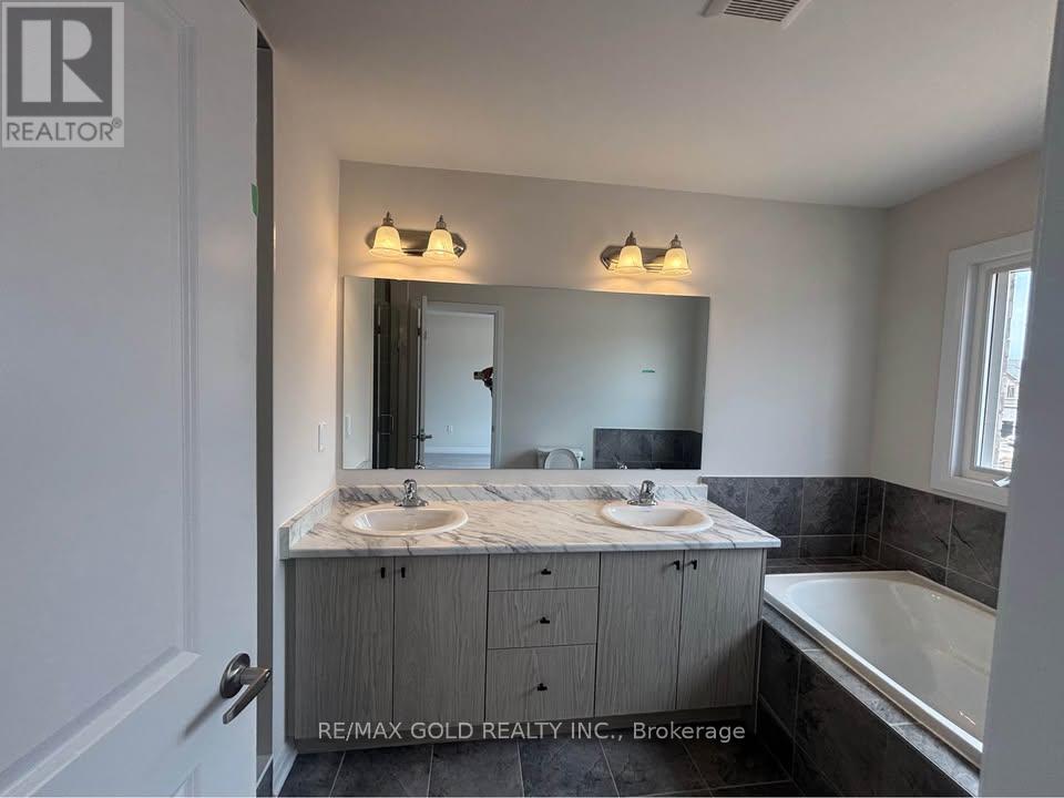 88 Gibson Dr N Drive S, Erin, Ontario  N0B 1T0 - Photo 10 - X12643696