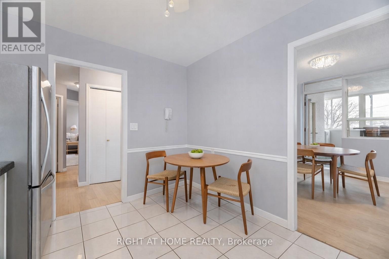 201 - 166 Mountain Park Avenue, Hamilton, Ontario  L8V 1A1 - Photo 13 - X12643726