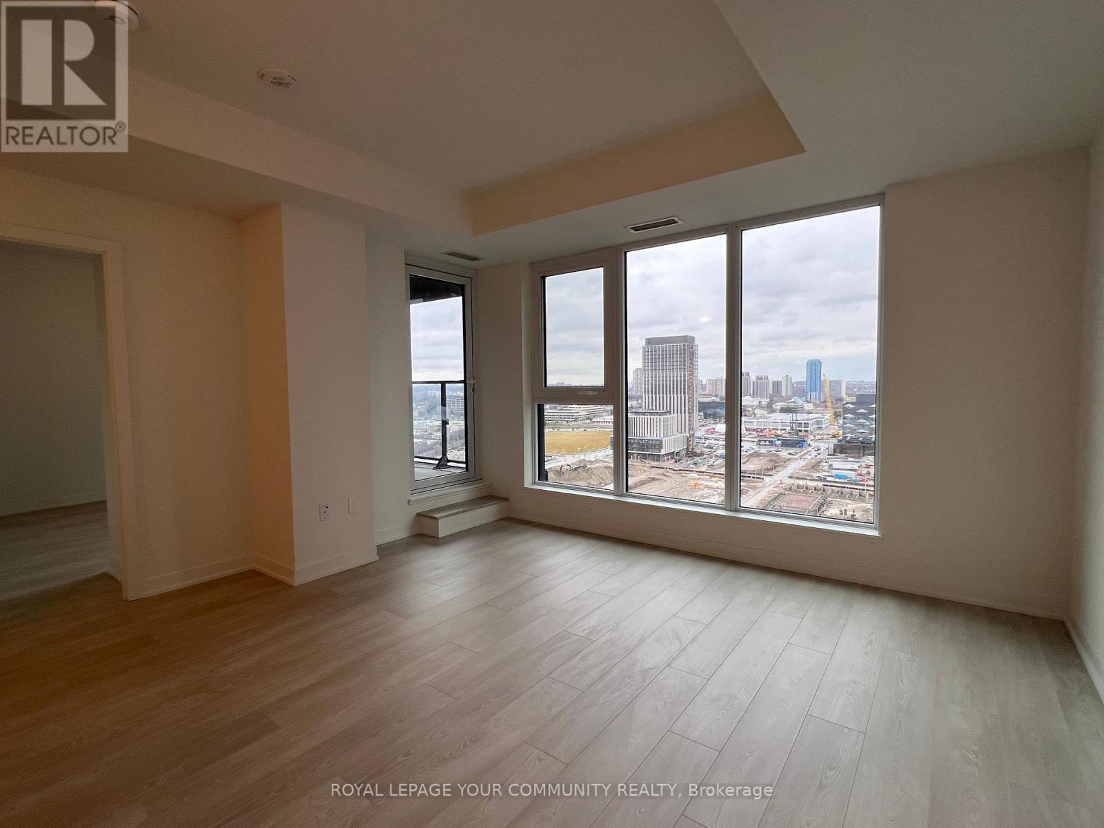 2020 - 1 Quarrington Lane, Toronto, Ontario  M3C 0S4 - Photo 14 - C12642510