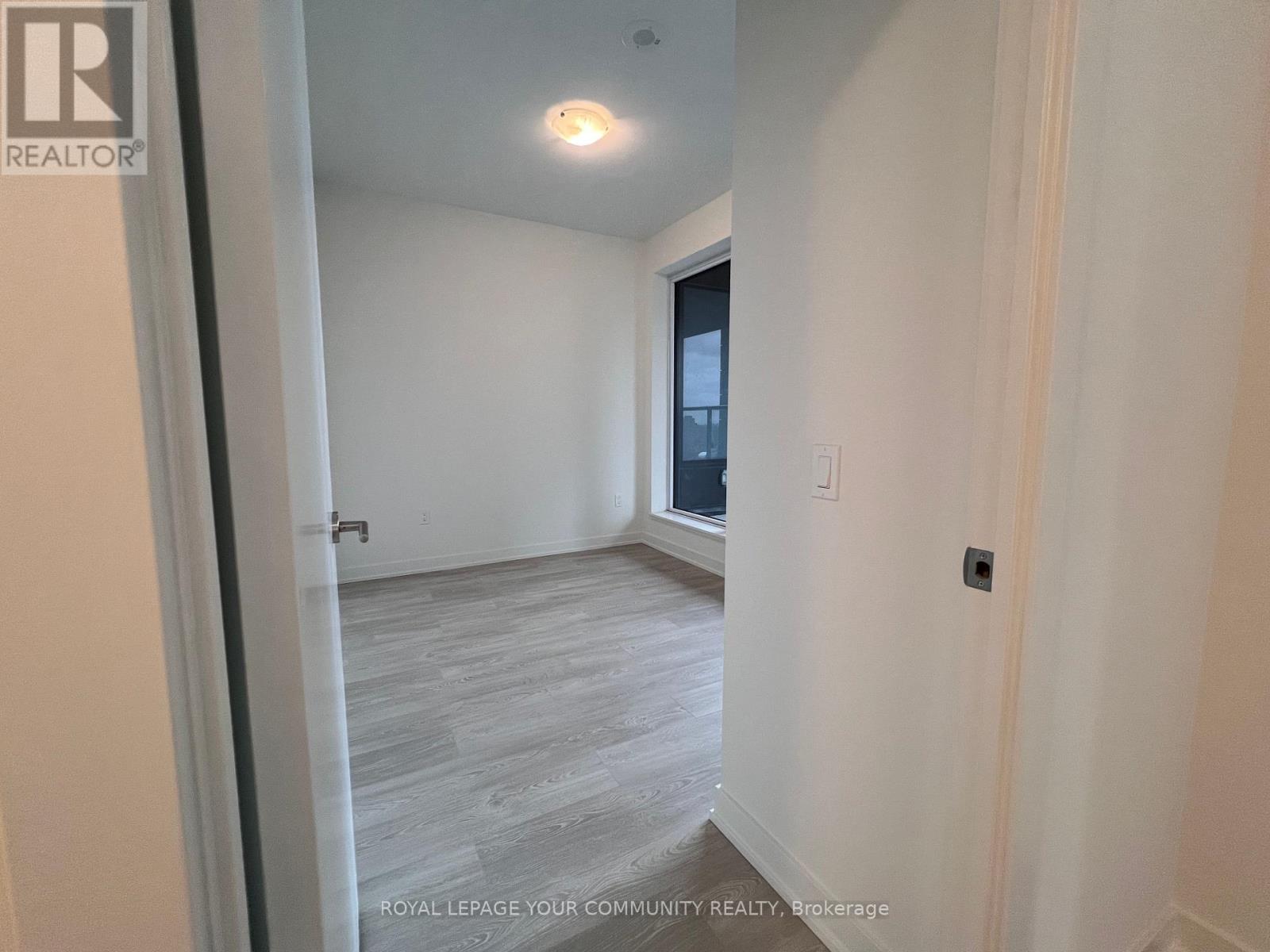 2020 - 1 Quarrington Lane, Toronto, Ontario  M3C 0S4 - Photo 24 - C12642510