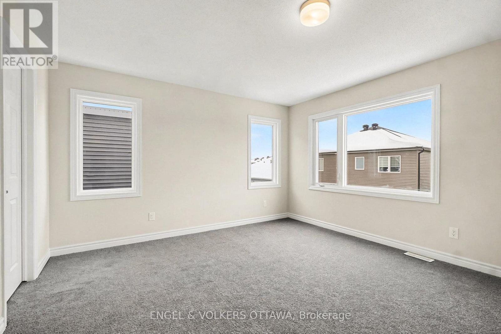 149 Ryan Reynolds Way, Ottawa, Ontario  K4A 1L2 - Photo 10 - X12643822