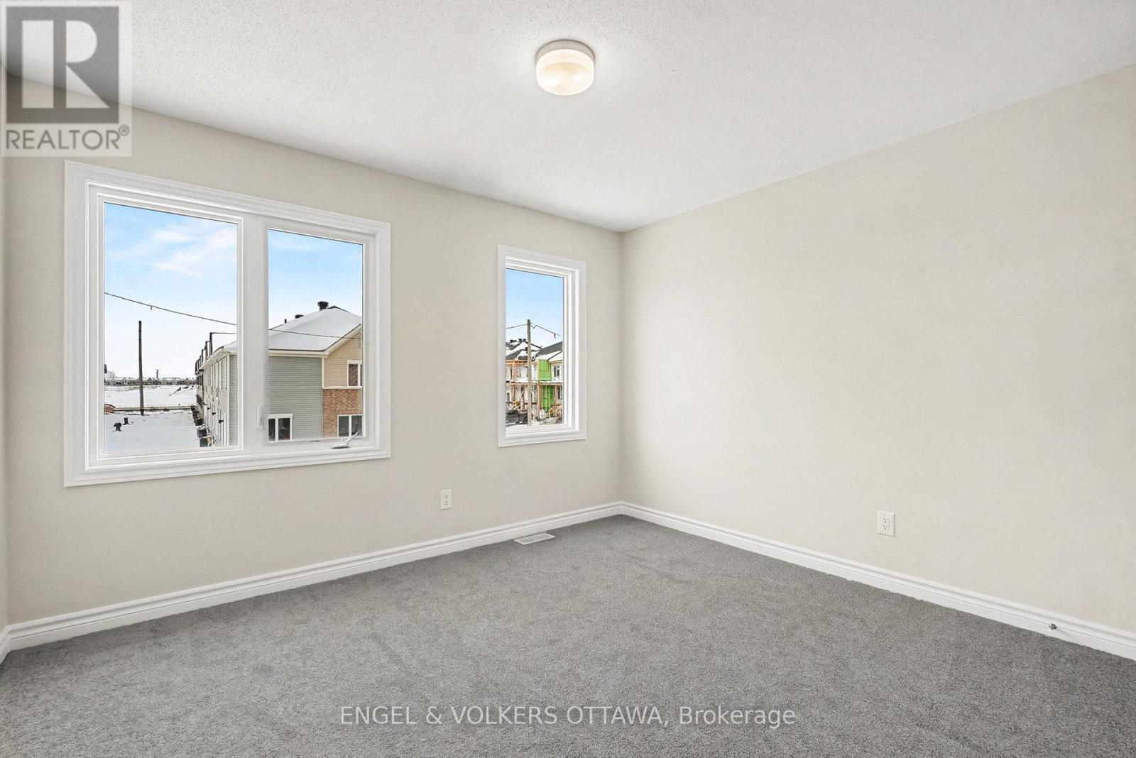 149 Ryan Reynolds Way, Ottawa, Ontario  K4A 1L2 - Photo 13 - X12643822