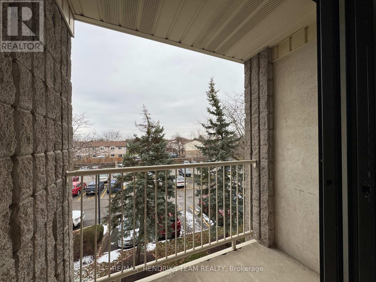 302 - 128 St Augustine Drive, St. Catharines, Ontario  L2P 3X6 - Photo 16 - X12643828