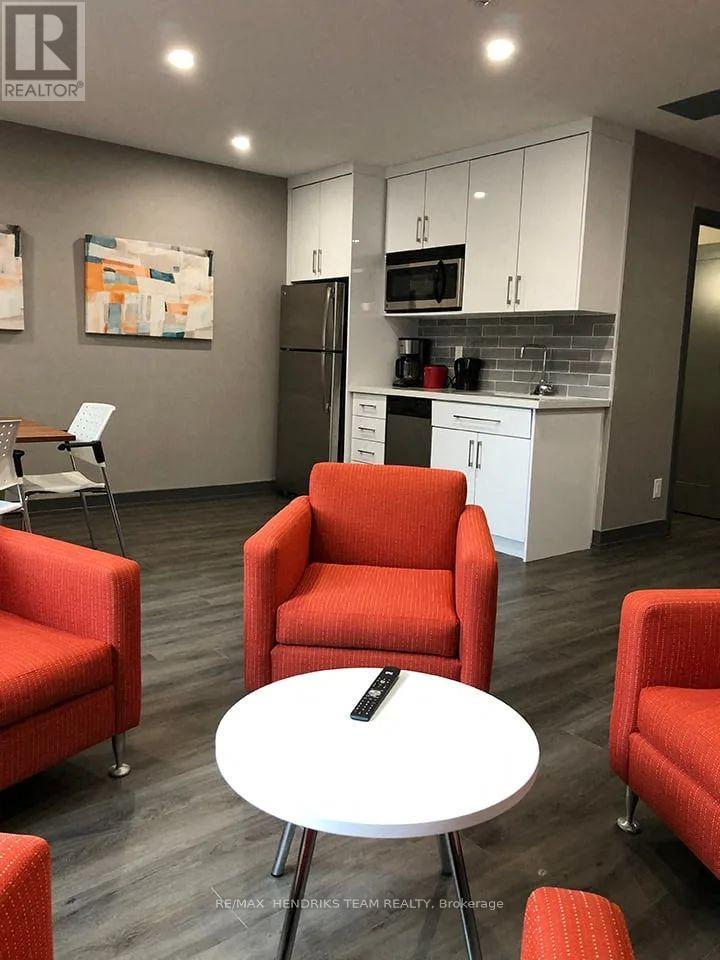 302 - 128 St Augustine Drive, St. Catharines, Ontario  L2P 3X6 - Photo 20 - X12643828