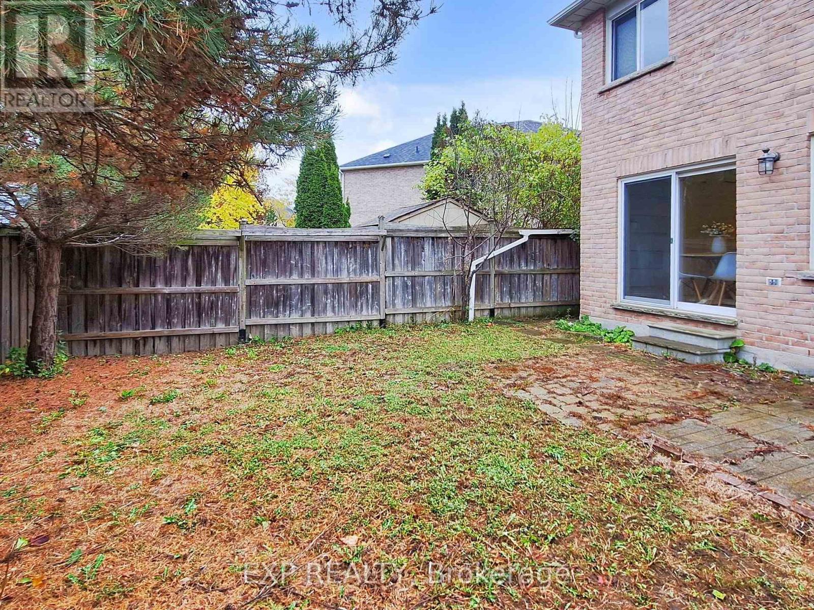 98 Lowther Avenue, Richmond Hill, Ontario  L4E 4P3 - Photo 15 - N12634778
