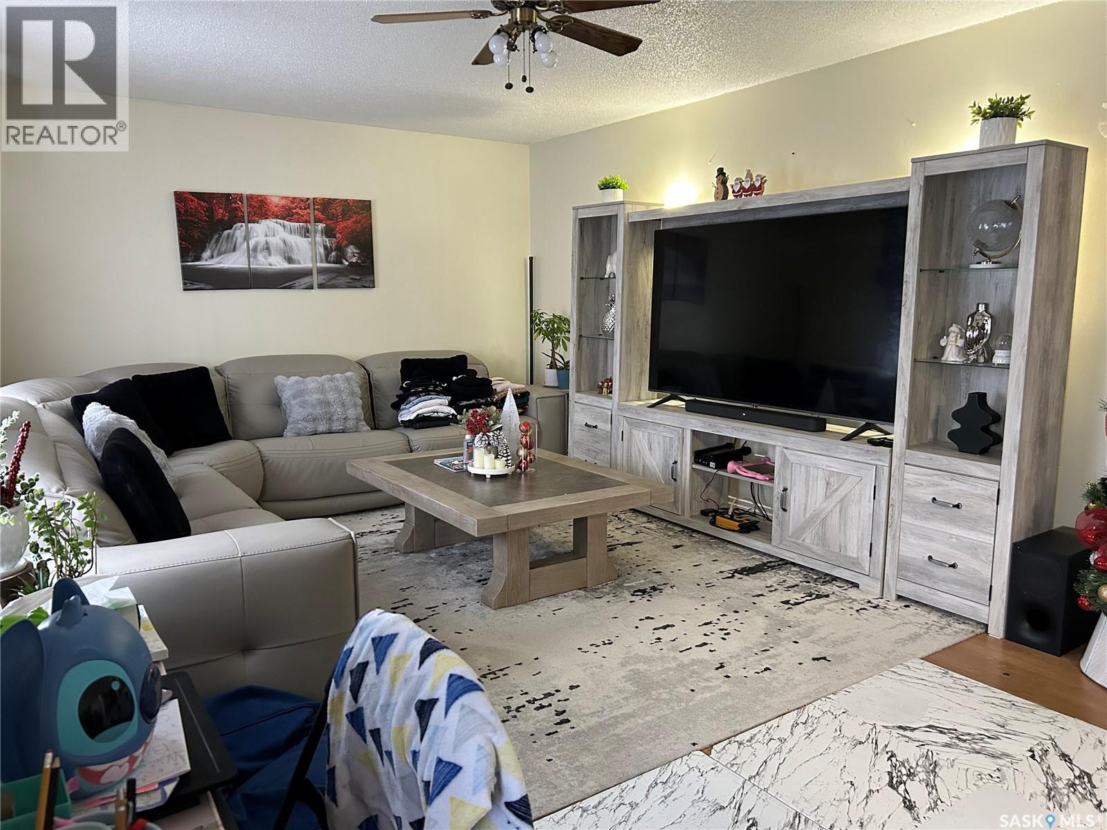 629 George Street, Estevan, Saskatchewan  S4A 1L8 - Photo 4 - SK025595