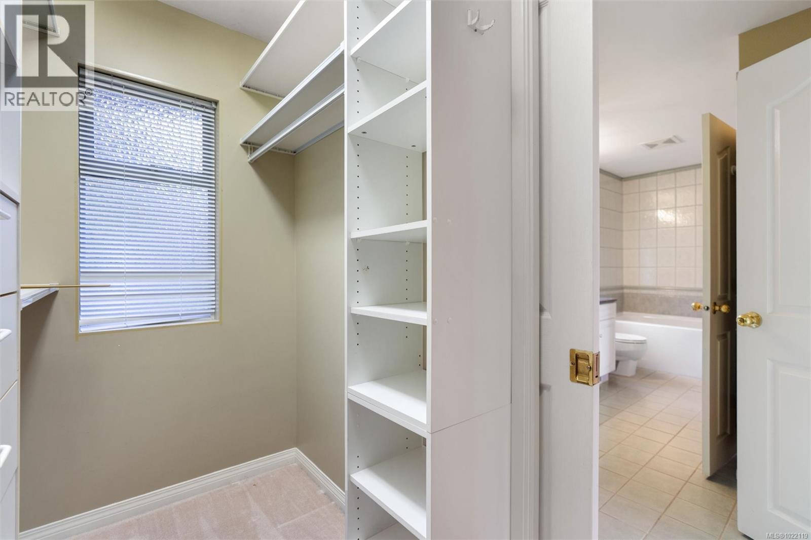 5054 Catalina Terr, Saanich, British Columbia  V8Y 2A5 - Photo 43 - 1022119