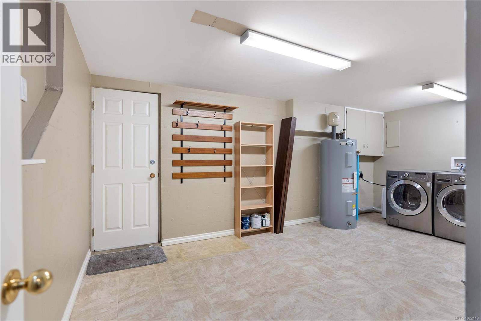 5054 Catalina Terr, Saanich, British Columbia  V8Y 2A5 - Photo 61 - 1022119