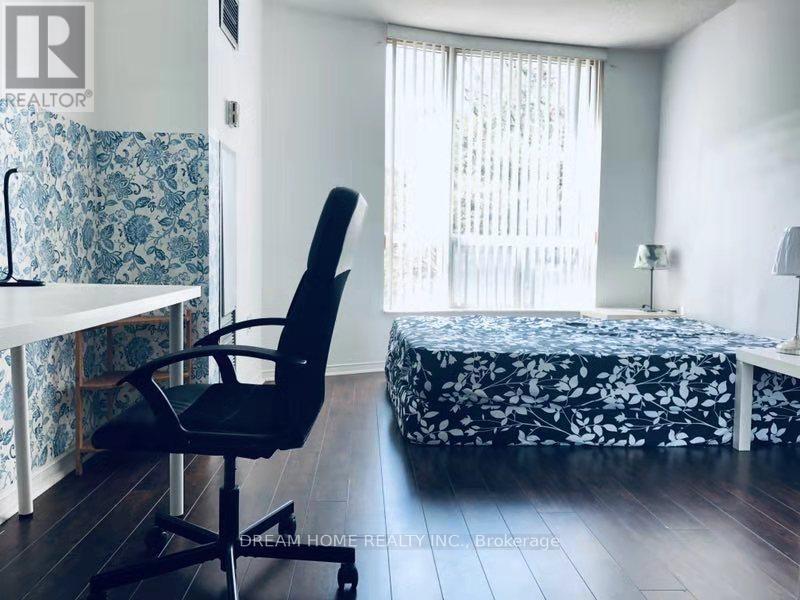 207 - 8 Pemberton Avenue, Toronto, Ontario  M2M 4K8 - Photo 3 - C12643816