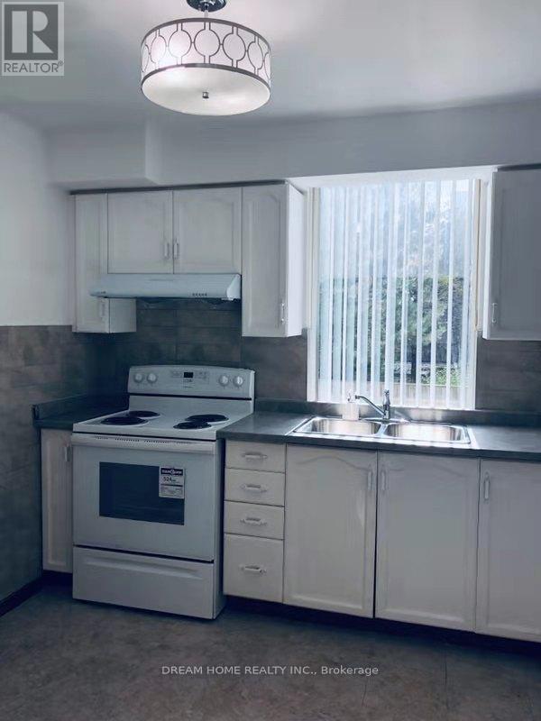 207 - 8 Pemberton Avenue, Toronto, Ontario  M2M 4K8 - Photo 6 - C12643816