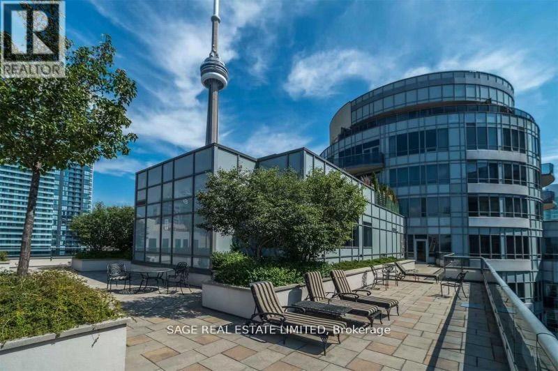 202 - 20 Blue Jays Way, Toronto, Ontario  M5V 3W6 - Photo 15 - C12643830