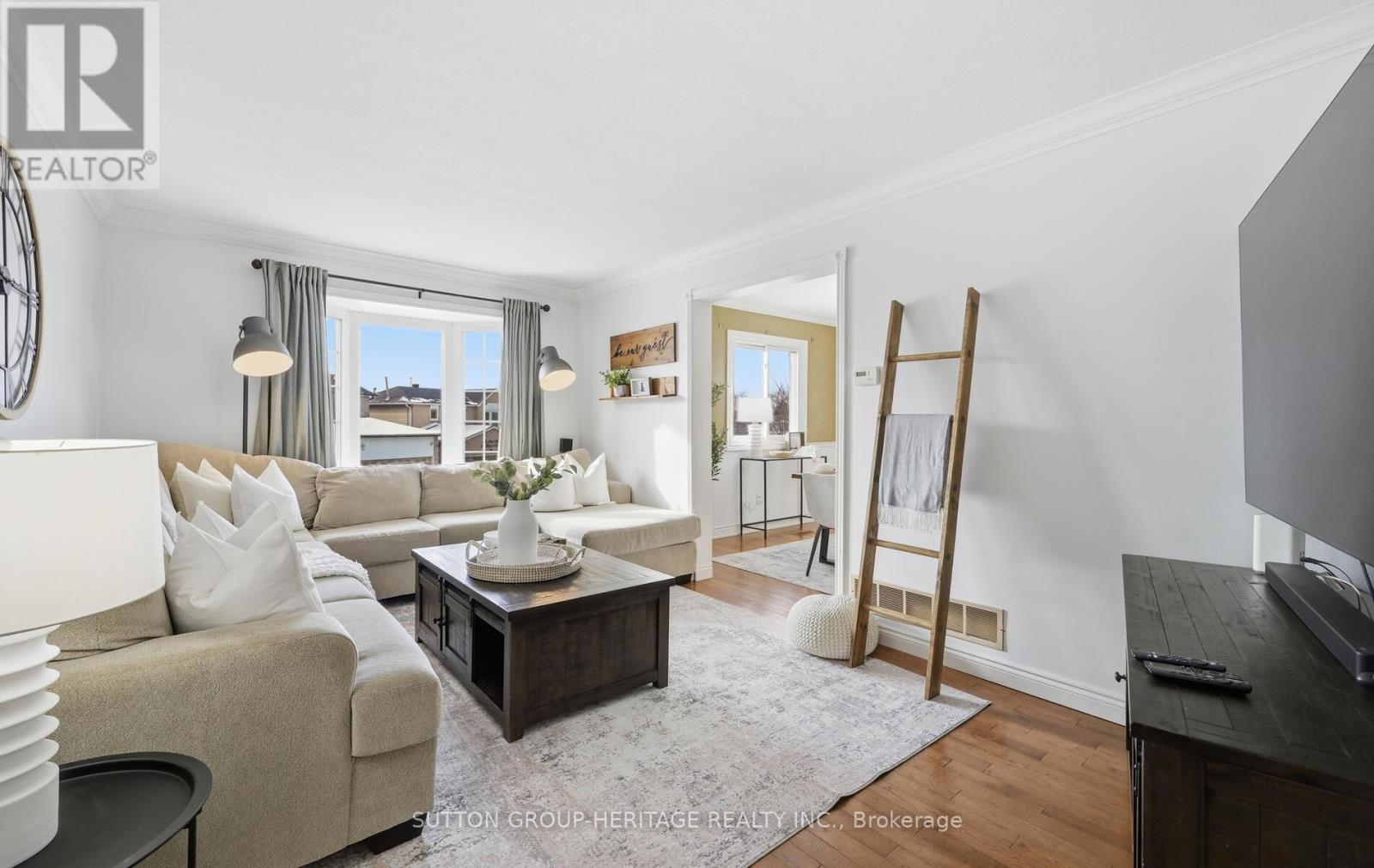 54 Reed Drive, Ajax, Ontario  L1S 5R9 - Photo 6 - E12643782