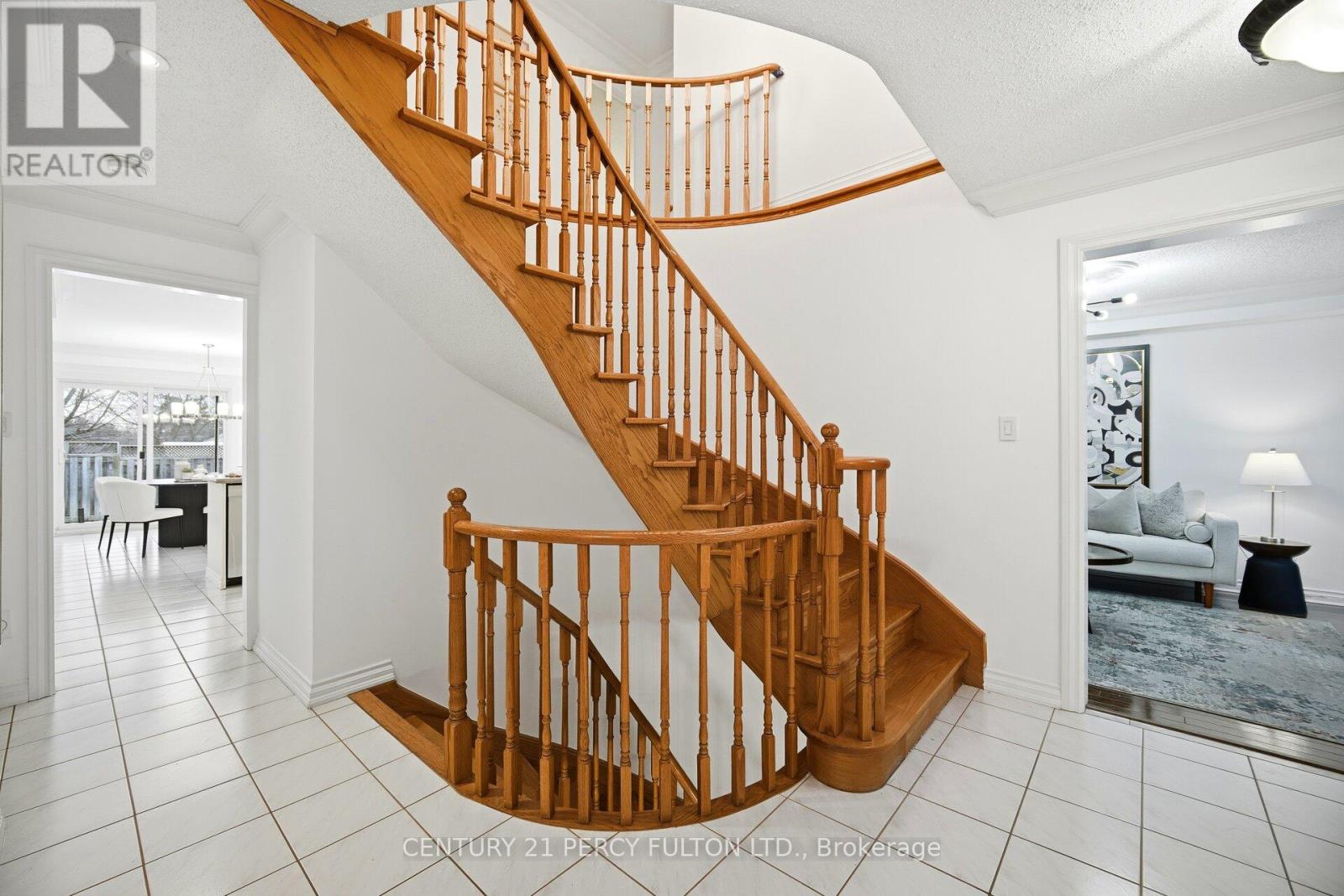 896 Darwin Drive, Pickering, Ontario  L1X 2P8 - Photo 18 - E12643792