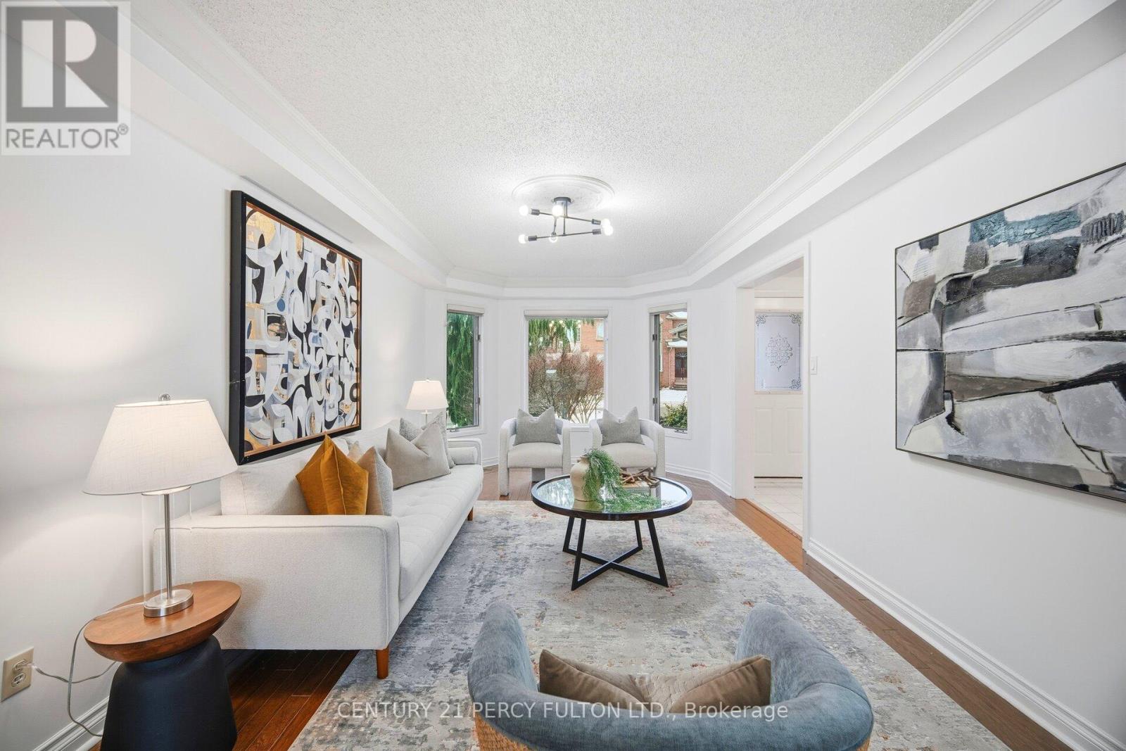 896 Darwin Drive, Pickering, Ontario  L1X 2P8 - Photo 2 - E12643792