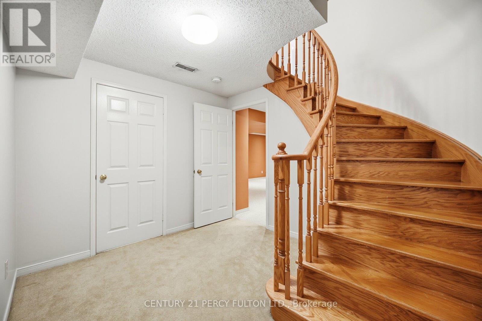 896 Darwin Drive, Pickering, Ontario  L1X 2P8 - Photo 33 - E12643792