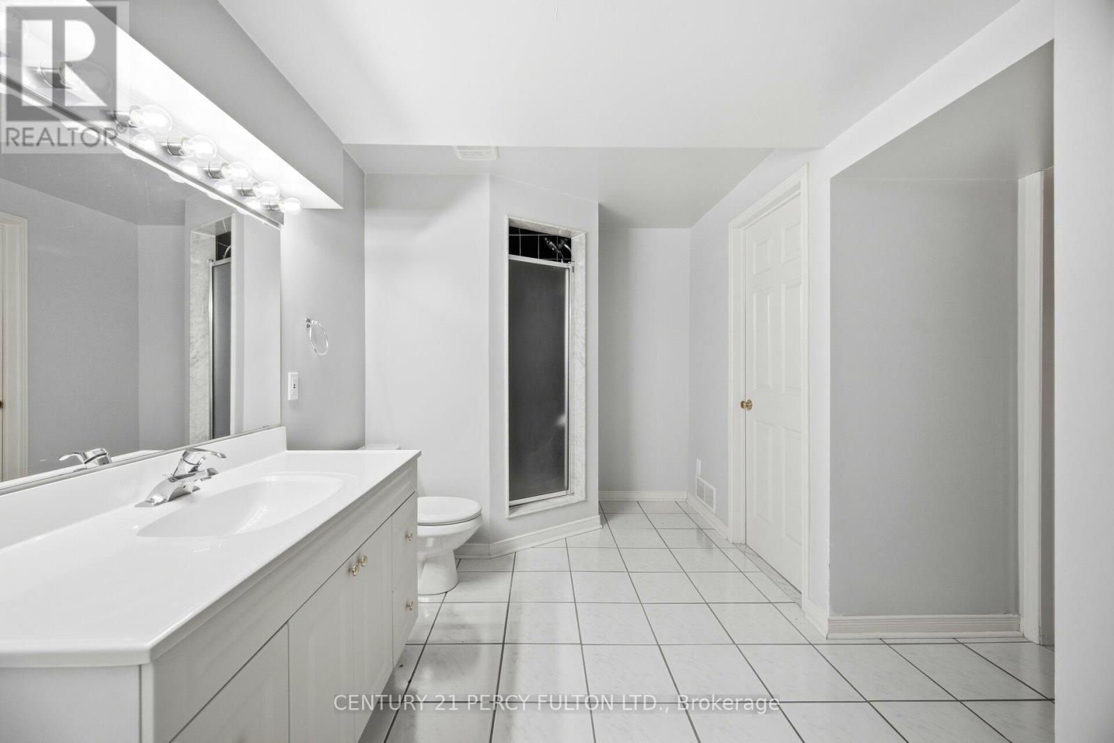 896 Darwin Drive, Pickering, Ontario  L1X 2P8 - Photo 40 - E12643792