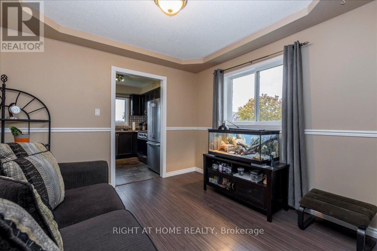 1082 Kensington Street, Innisfil, Ontario  L9S 1V1 - Photo 9 - N12643820