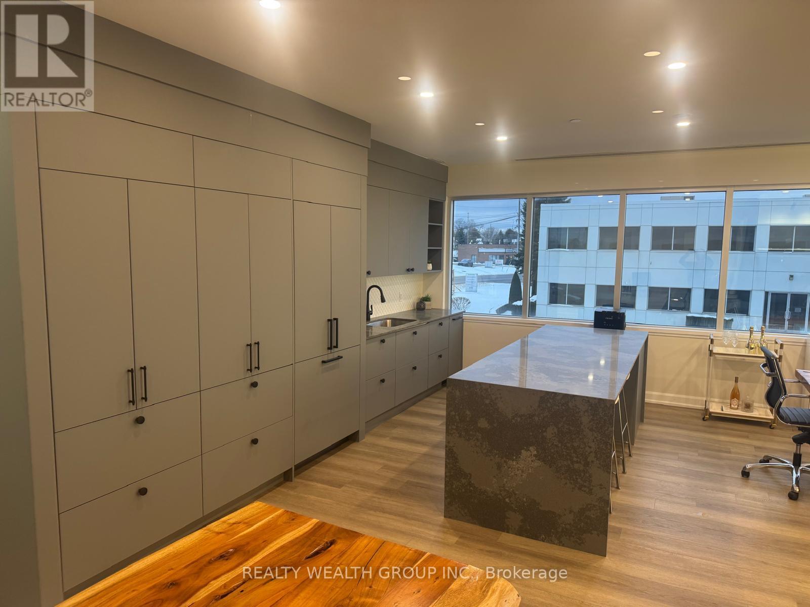 2nd Floor - 1135 Stellar Drive, Newmarket, Ontario  L3Y 7B8 - Photo 8 - N12643842